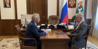 Губернатор Владимир Мазур и первый зампред комитета Госдумы по региональной политике и местному самоуправлению Сергей Морозов обсудили производственно-технологические достижения Томской области - Администрация Томской области